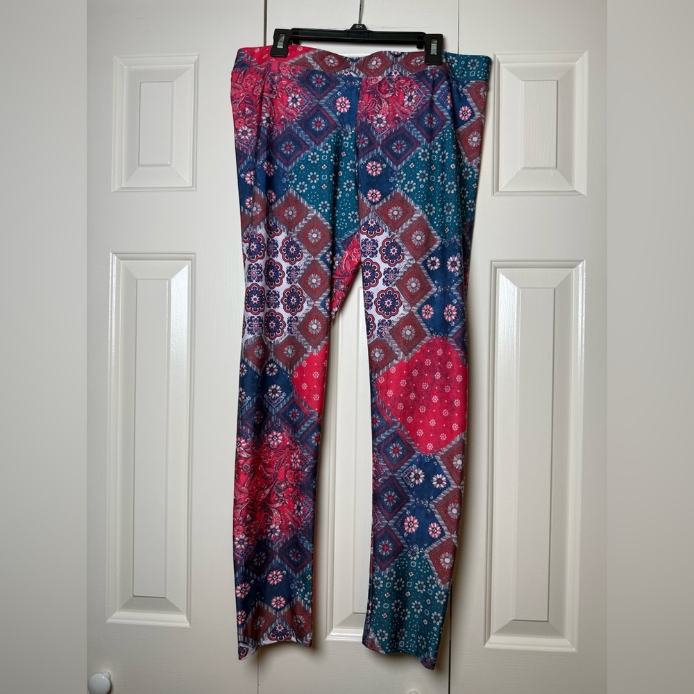 American Eagle outfitters leggings‎ pattern patchwork size large